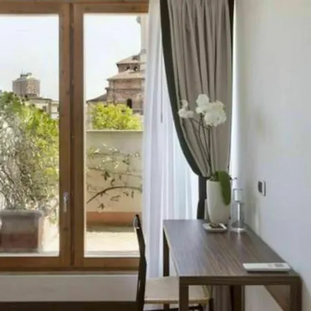 My Bed 2* ميلان